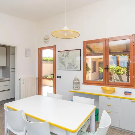 House Punta Nera Semesterbostad *